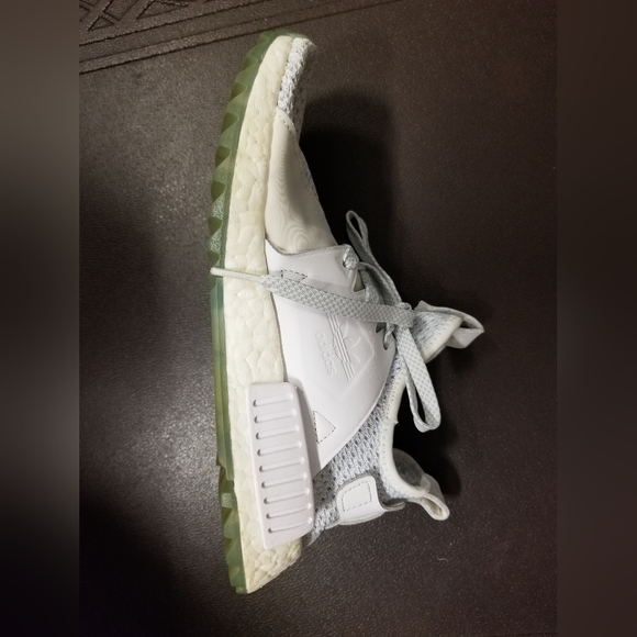 Adidas Titolo NMD XR1 Trail/Runners. - Picture 4 of 4